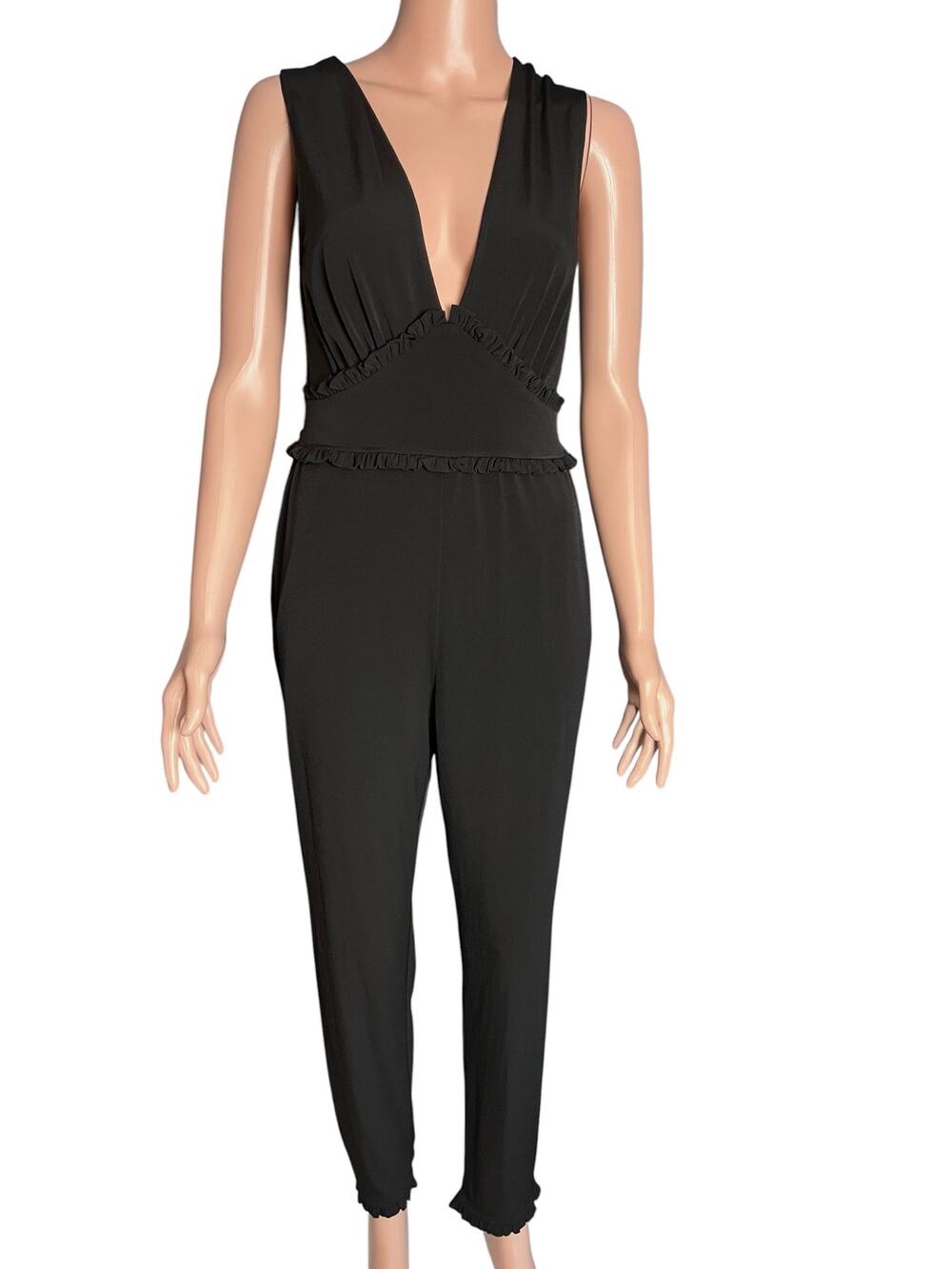 BCBGeneration Women’s Ruffle Trim Jumpsuit Small Black Pockets Summer Resort